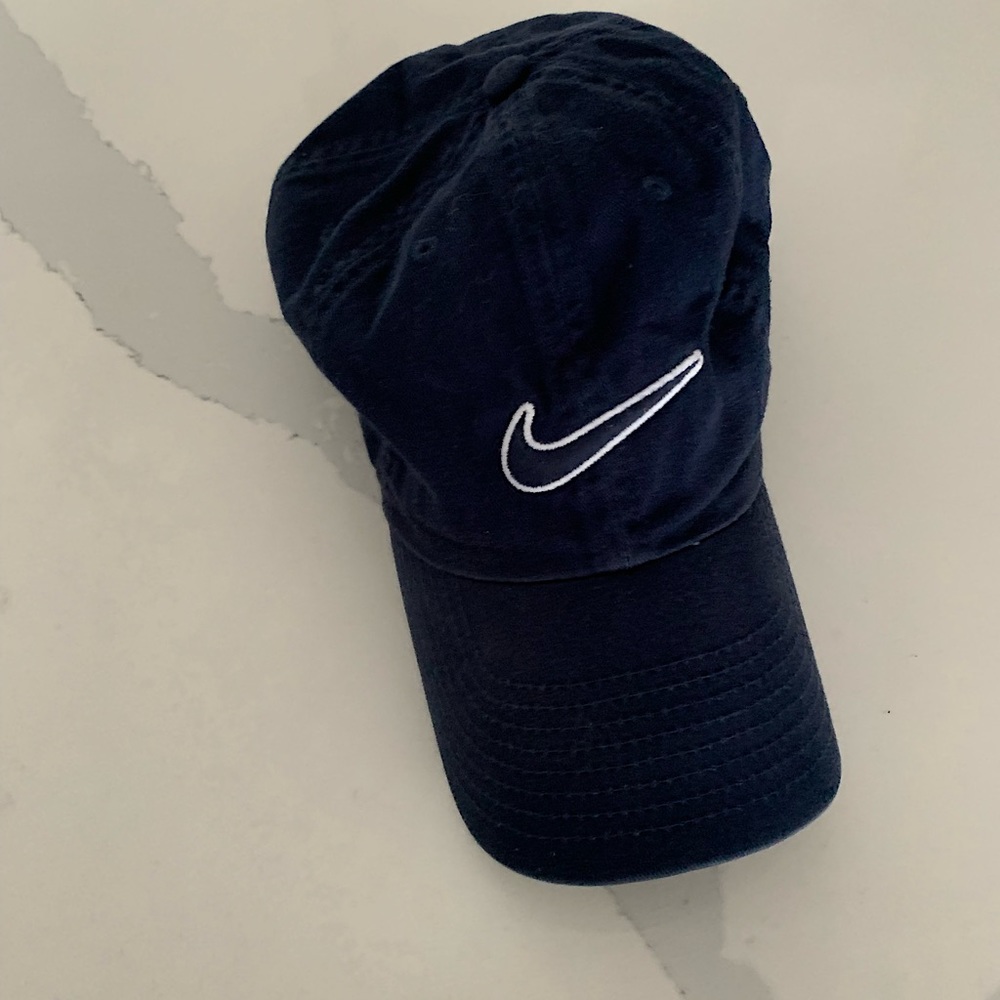 Nike cap for women